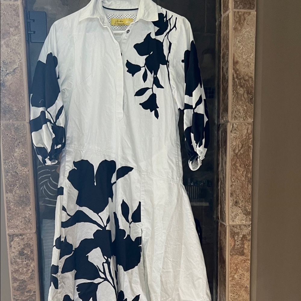 Maeve Black and White Floral Long Sleeve Dress